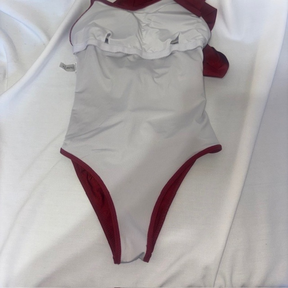 CUPSHE Womens Burgundy Ruffle Flounce Lace Up Back One Piece Swimsuit Size M - Picture 7 of 7